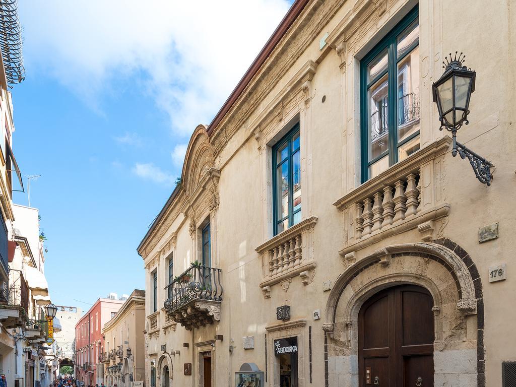 Varo Apartment Taormina Buitenkant foto
